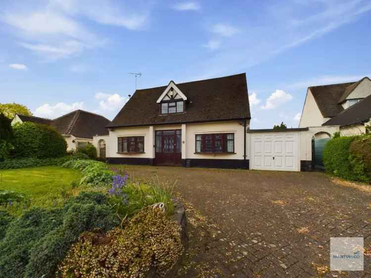 Bungalow For Sale in Nottingham, England