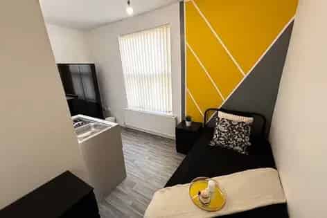 1 room flat of 10 m² in Sheffield