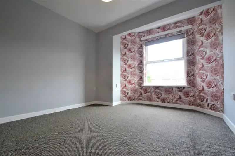 2 Bedroom Apartment House to Rent South Swinton