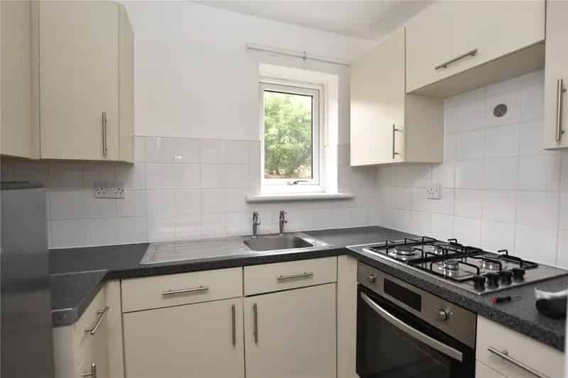 Flat For Sale , Leeds, England