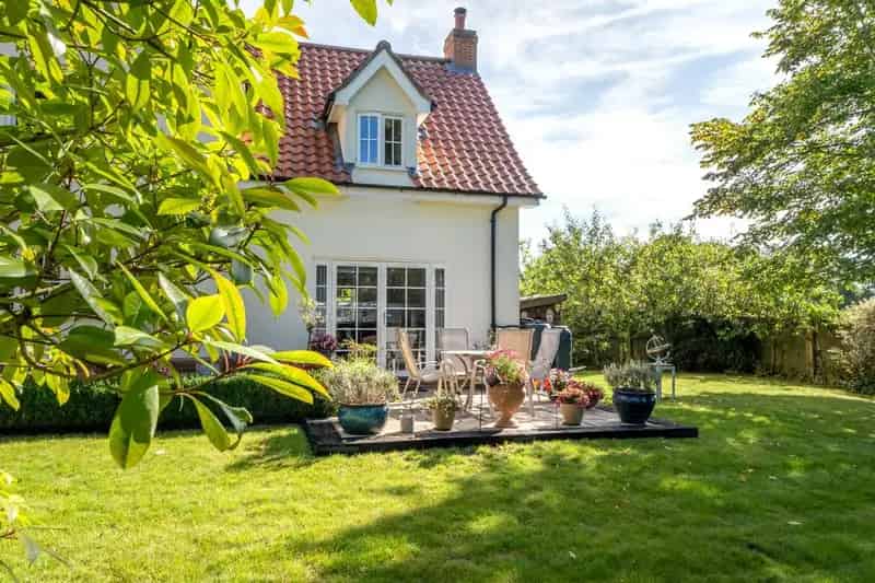 Detached House for sale with 4 bedrooms, Pulham st Mary