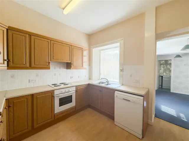 5 Bedroom Detached House for Sale in Crossford