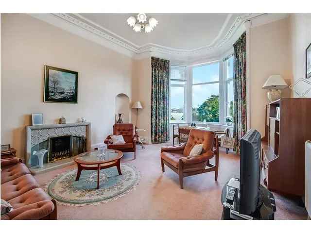 2 bedroom flat  for sale