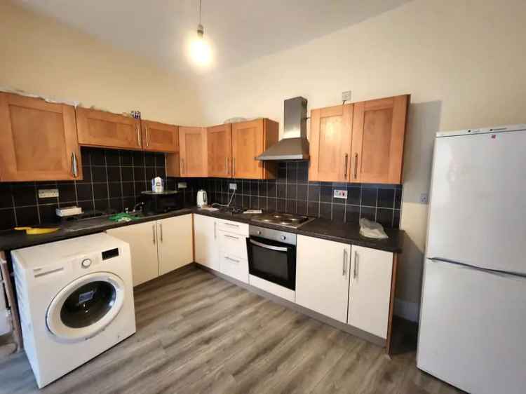 2 bedroom flat to rent