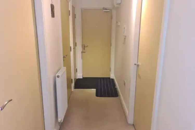 2 Bedroom Flat for Sale in Audenshaw