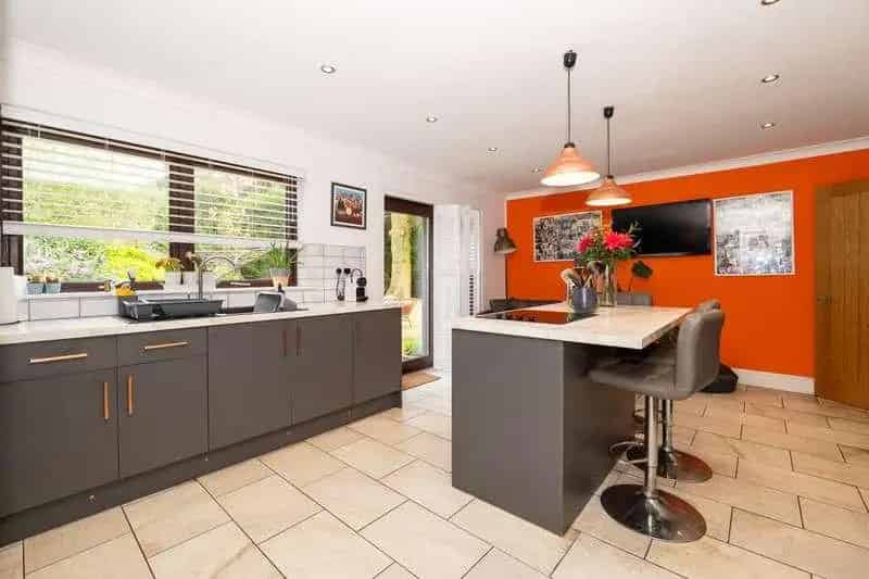4 Bed House for Sale in Rothley, Leicestershire