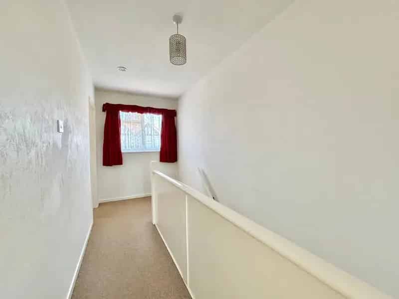 3 Bed Semi-Detached House for Sale in Collington Bexhill