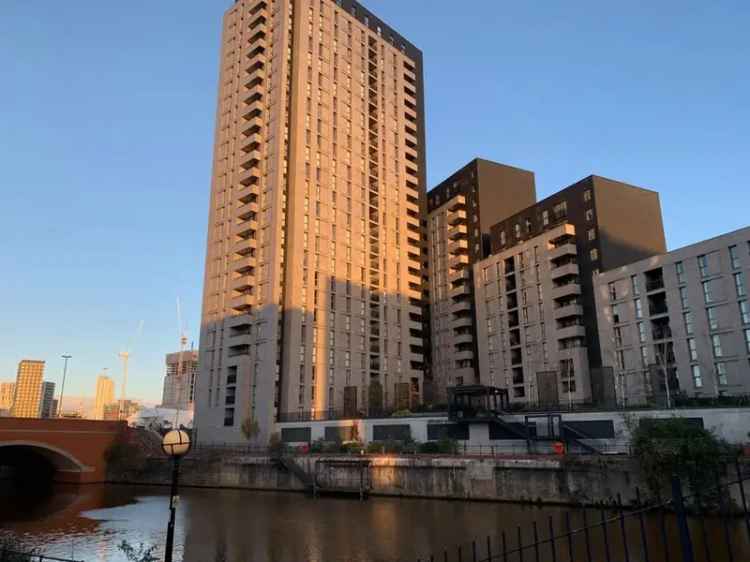 2 Bedroom Flat for Sale Manchester M3 City Views Secure Parking