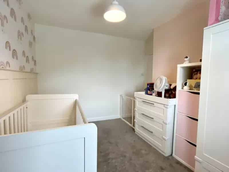 3 Bed End Terrace House For Sale