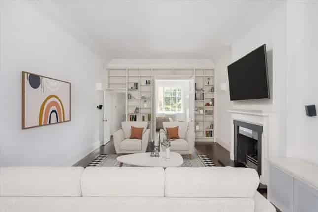 Flat for Sale in Hornton Street London W8 3 bed 1 study