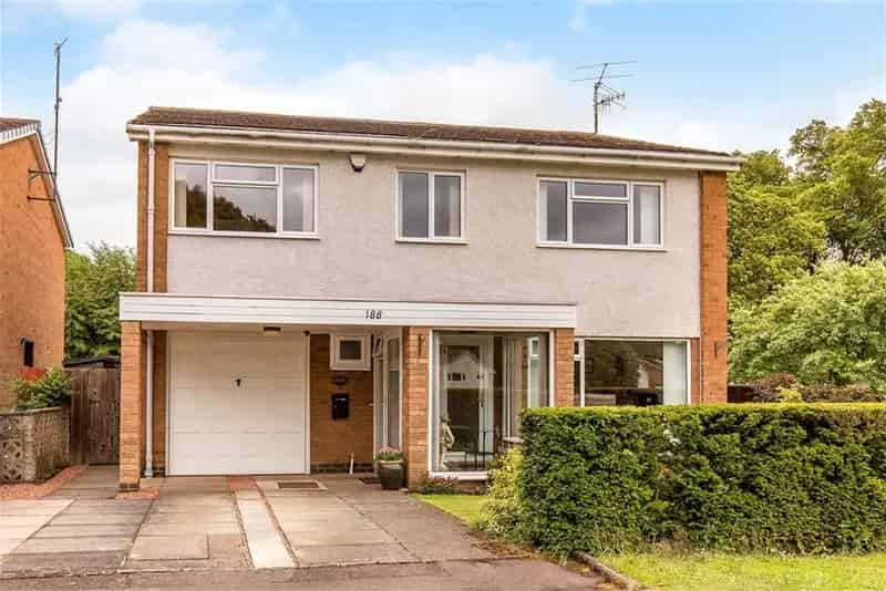 5 Bed Detached House Newbattle 2 Reception Rooms