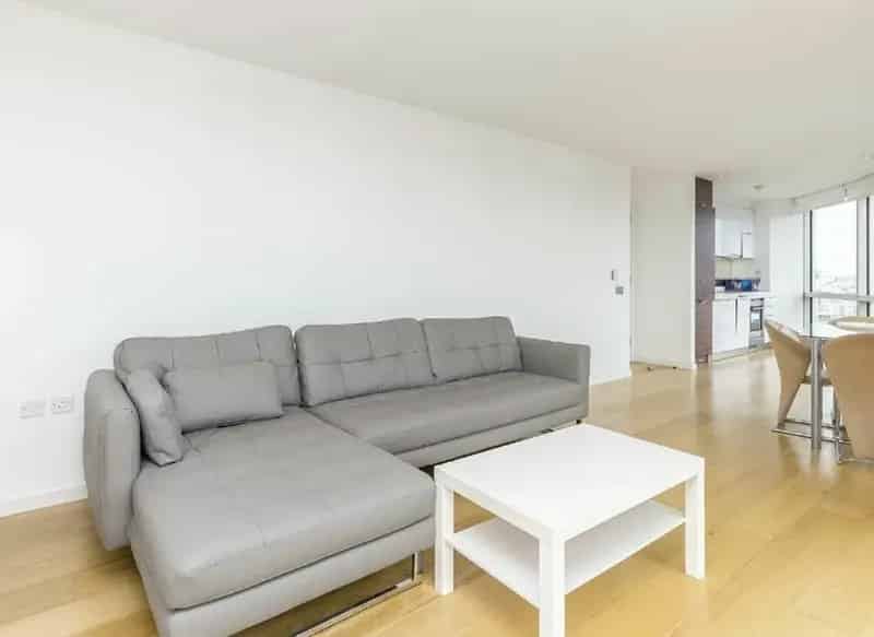 Stylish One-Bedroom Apartment near Canary Wharf