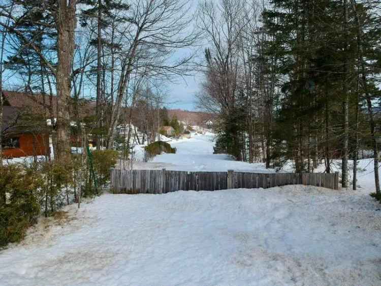 Lakefront Chalet for Sale Lac Sept Îles