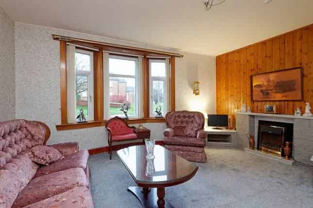 Flat for Sale in Carntyne Glasgow