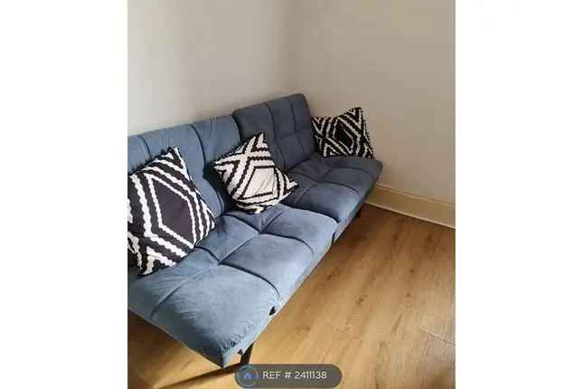 Flat to Rent in Glasgow G42