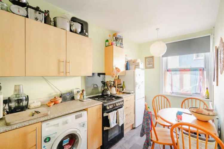 2 Bedroom House for Sale in Totterdown Near Victoria Park