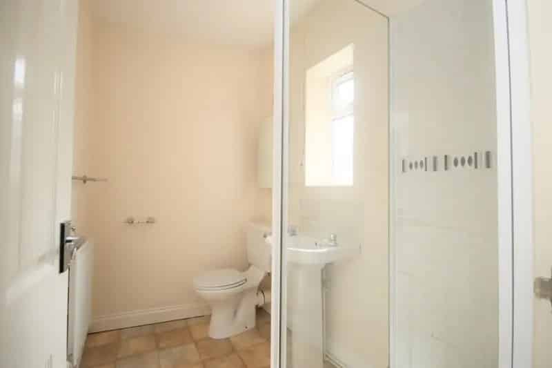 1 Bedroom Flat To Rent Available 10062025