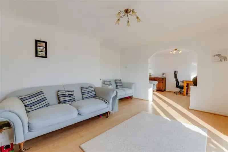 3 Bedroom Semi Detached House For Sale South Wales