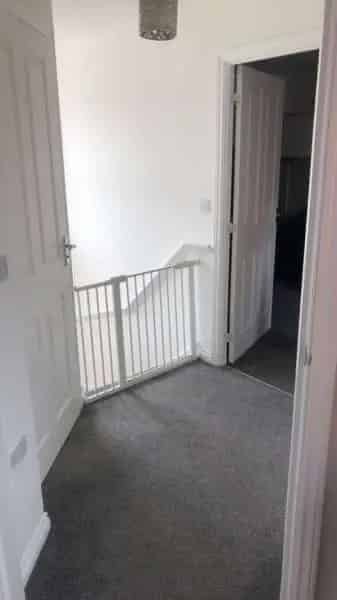 2 Bedroom House Near Aylesbury Vale Station
