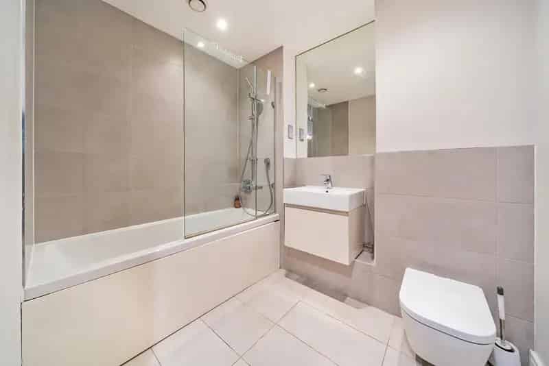 Two Bedroom Apartment Near Clapham Junction