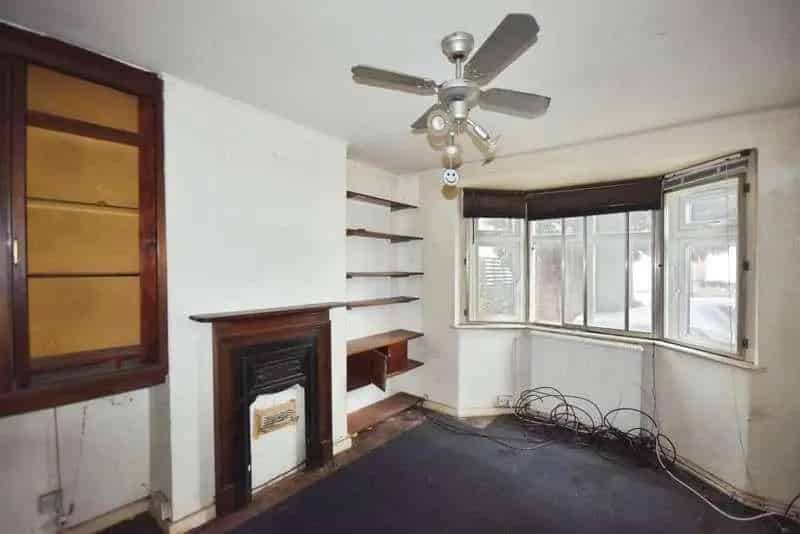 3 Bed House For Sale - Renovation Project