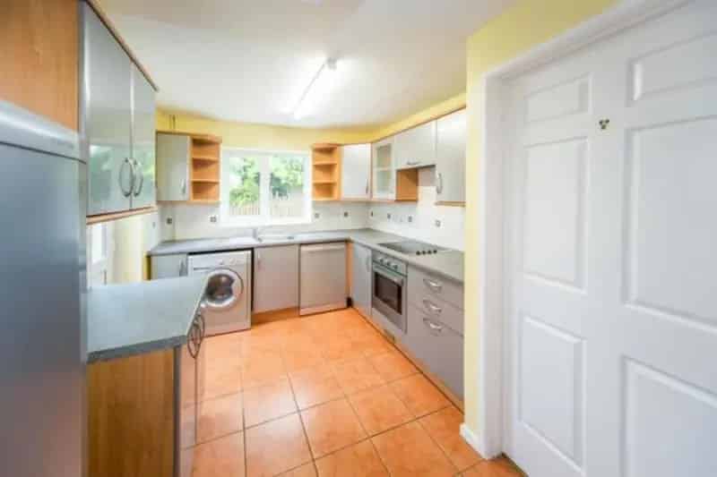 3 Bedroom Semi Detached House St Mellons