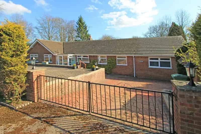 4 Bed Detached House for Sale Near Golf Course