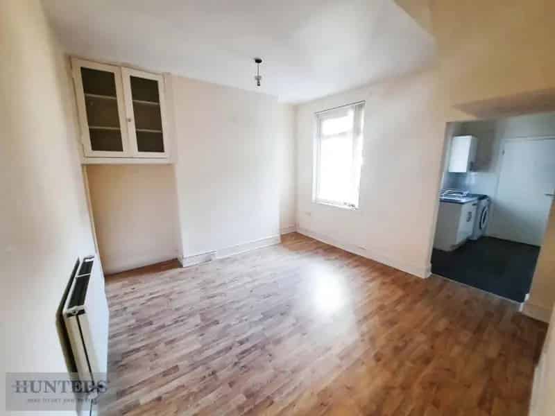 3 Bedroom House For Sale 1055 SQ FT
