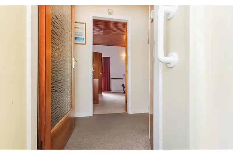 3 Bed End Terraced House with River Forth Views