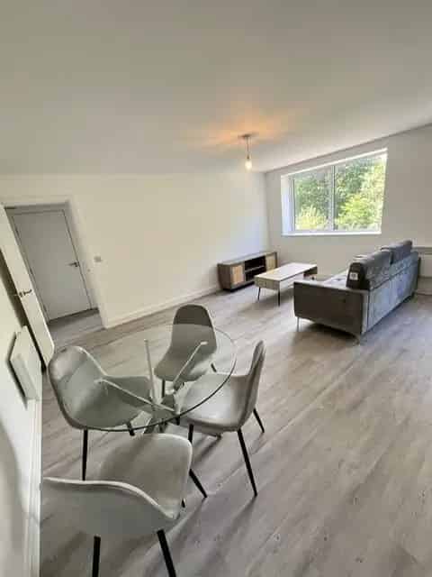 1 bedroom flat