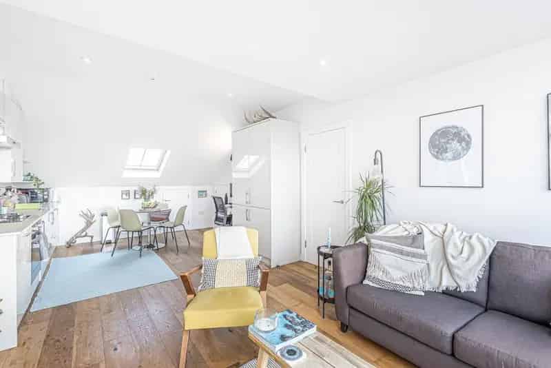 Balham Penthouse Apartment Spacious Sunset Balcony