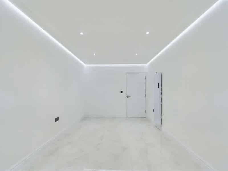 1 Bed Flat for Sale Recently Refurbished Modern High Standard