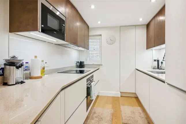 Terraced House for Sale in Gillingham Street Pimlico SW1V