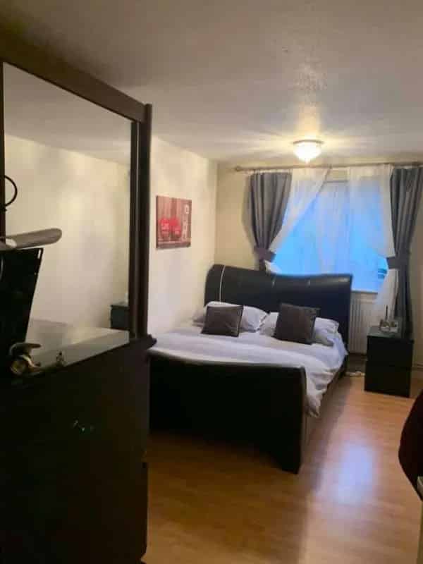 Flat For Rent , Castle Point, England