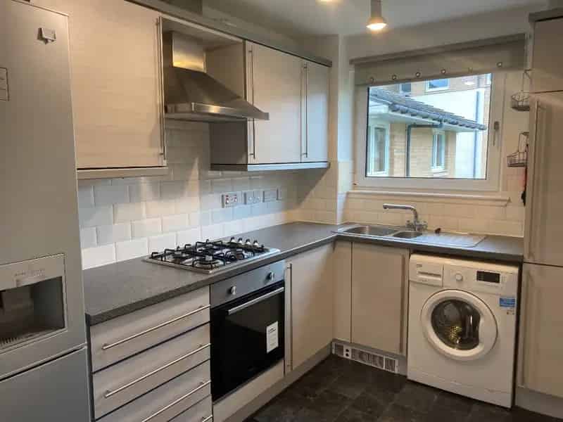 2 Bedroom Flat to Rent Near Stenhouse Cross