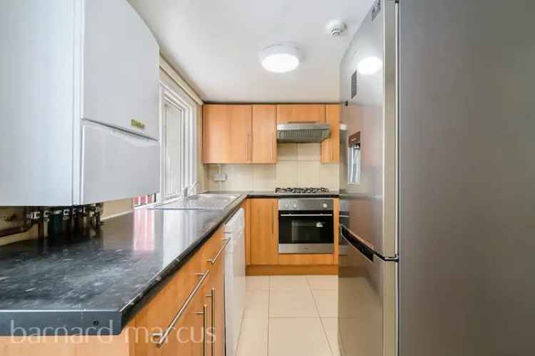 Balham 1 Bedroom Apartment Ground Floor Modern Kitchen Private Space