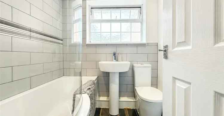 3 Bedroom Family Home For Sale