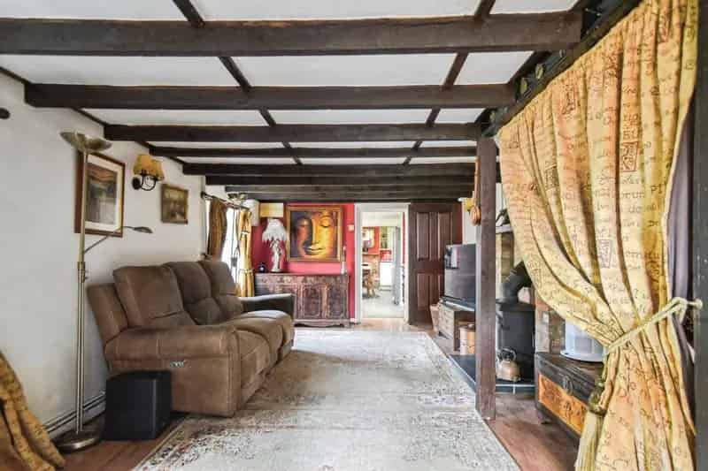 House For Sale , Salisbury, England