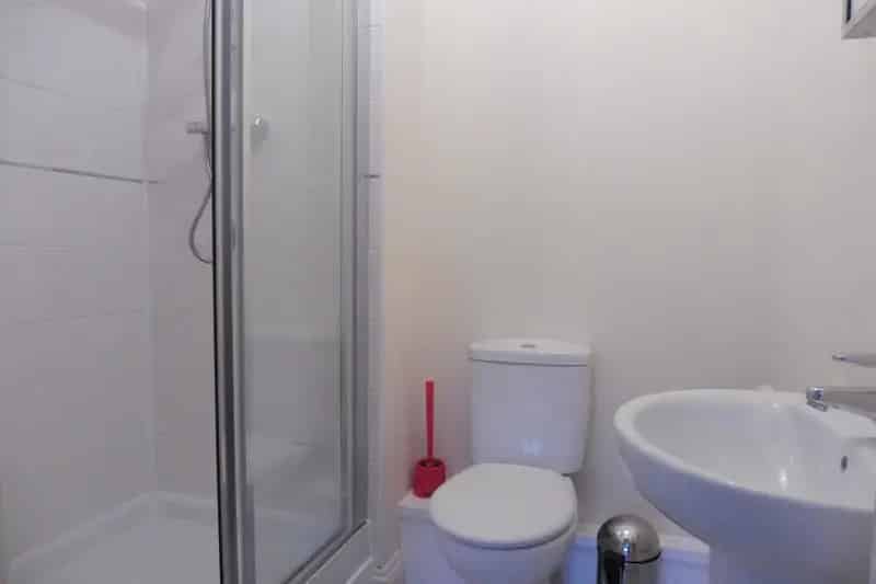 Flat For Rent , Blunsdon St Andrew, England