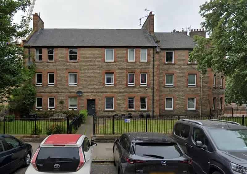 2 Bedroom Flat to Rent in Edinburgh
