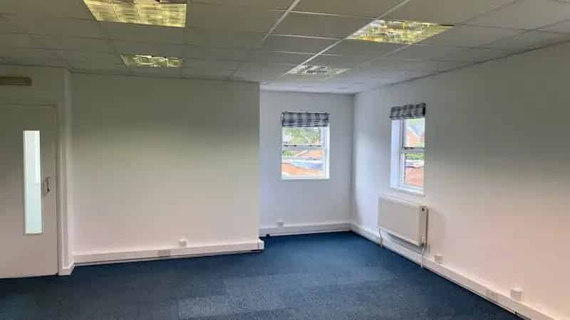 Self Contained Office Building Near Stevenage Old Town