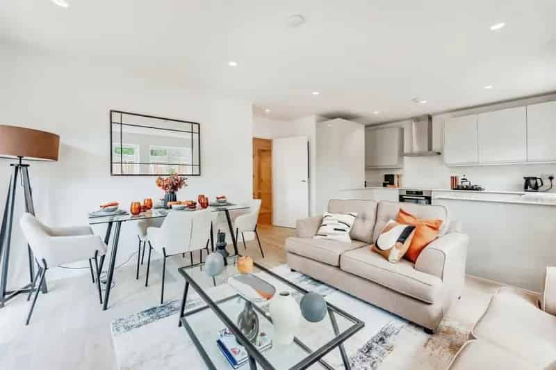 Oakhurst Apartments: Luxury Living near East Grinstead