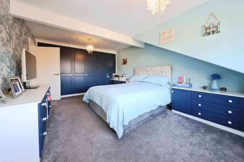 Three Bedroom Detached Dorma Bungalow Kidderminster