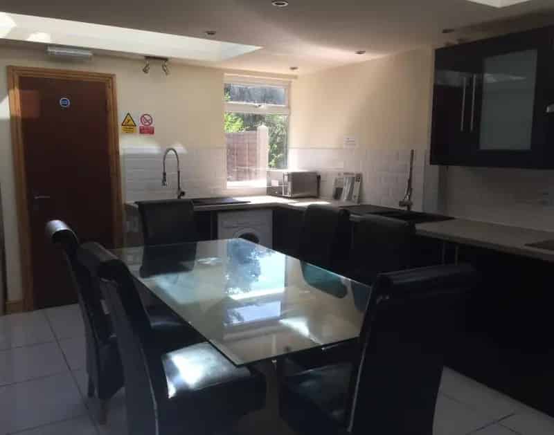 8 Bedroom 4 Bathroom Terraced House For Sale
