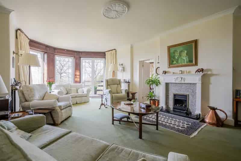 Historic 18th Century 4 Bedroom Home Chiltern Hills