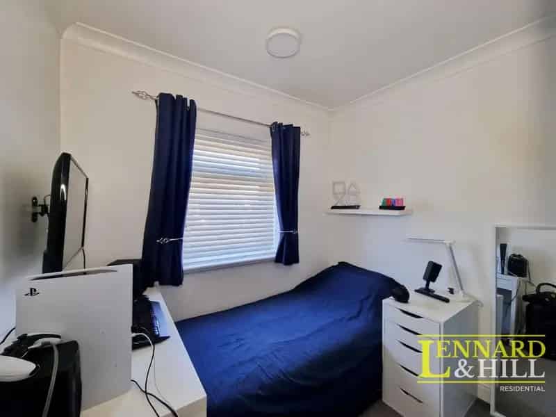 3 Bed Semi-Detached House for Sale