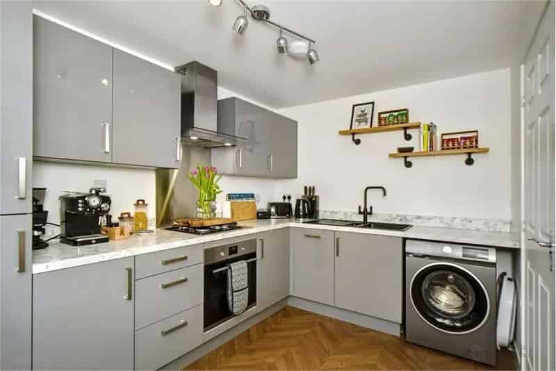 3 Bed Detached House in The Wisp - Modern Interior, Spacious Garden
