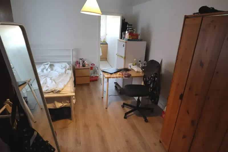 1 Bedroom Studio House to Rent Near Reading Town Centre