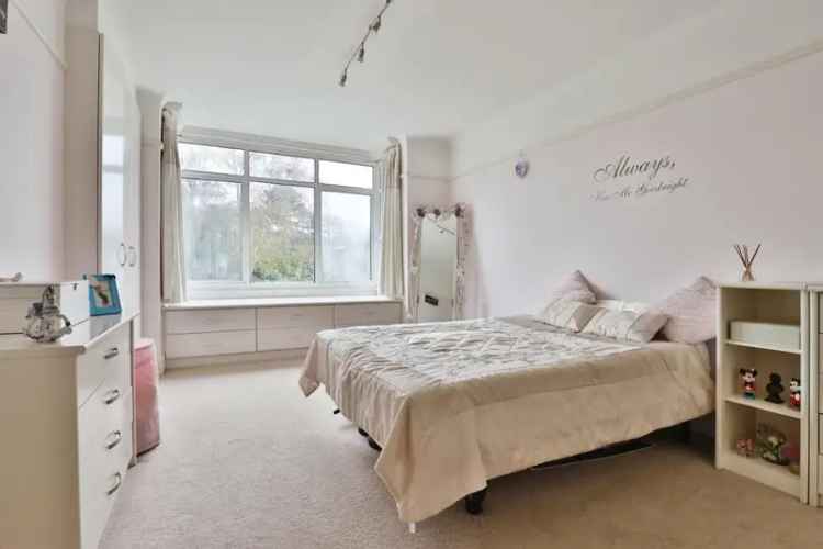 4 Bedroom Detached House for Sale BH8