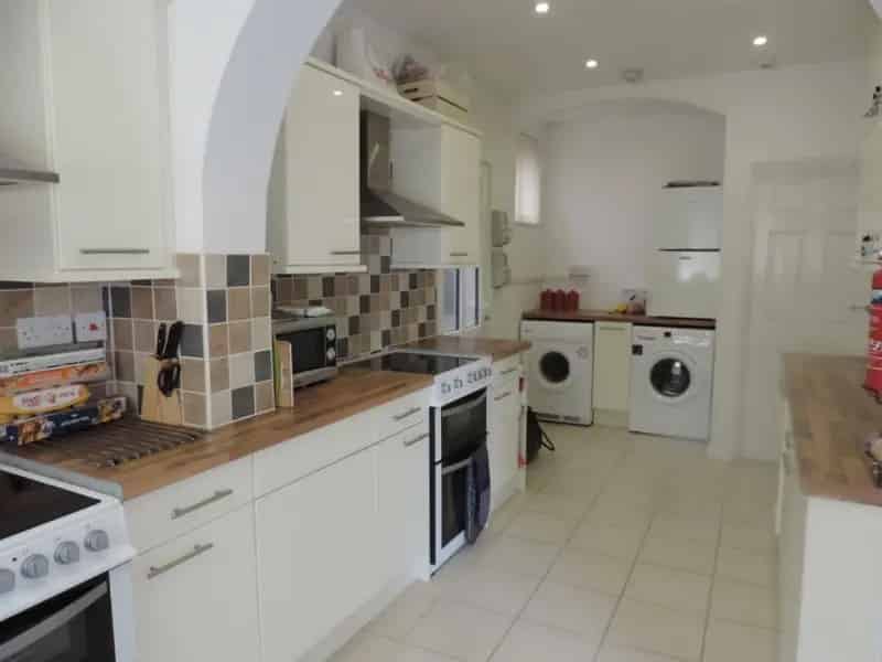 1 Bedroom Flat To Rent Available May 30 2025